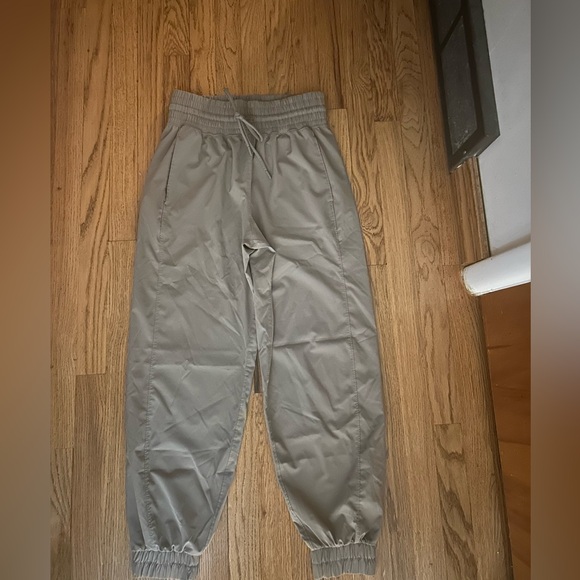 Abercrombie & Fitch YPB motionTEK Jogger - Picture 1 of 1